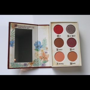 RED RIDING HOOD STORYBOOK PALETTE